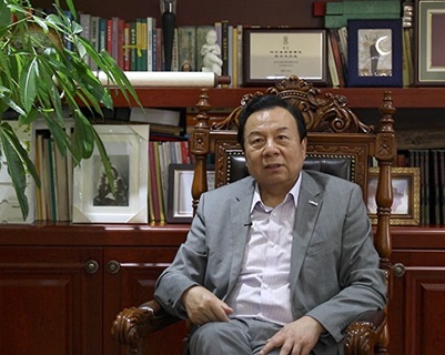 全國(guó)人大代表李曉林:建立長(zhǎng)效機(jī)制，利用電商實(shí)現(xiàn)精準(zhǔn)脫貧