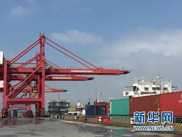 岳陽經(jīng)濟新圖景：通道路、重港口、優(yōu)布局