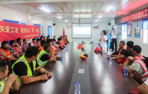 “小病挺，大病拖” 農(nóng)民工的健康保障如何破題？