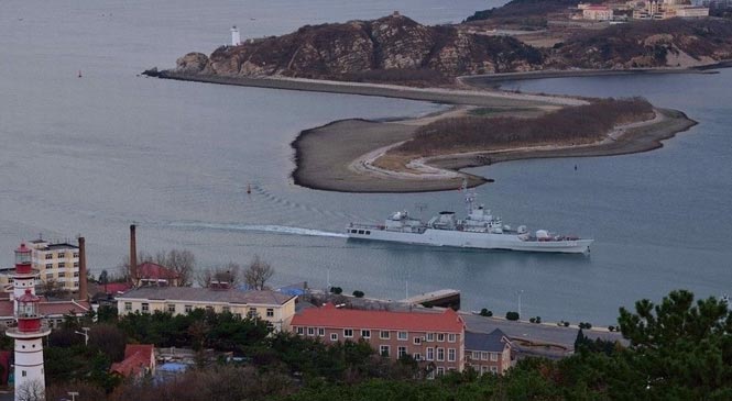 贊！網友俯拍解放軍旅順軍港