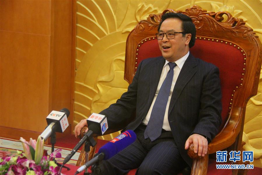 （XHDW·圖文互動）專訪：愿中國人民在中共領(lǐng)導(dǎo)下取得更多成就——訪越共中央委員、中央對外部部長黃平君