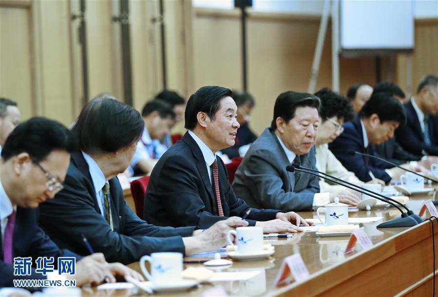 （XHDW）劉奇葆出席中國民間文藝家協(xié)會(huì)第九次全國代表大會(huì)開幕式