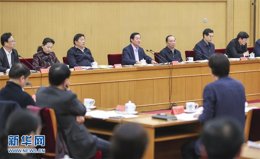 3月17日，中共中央政治局委員、中央書記處書記、中宣部部長(zhǎng)劉奇葆在北京出席中華優(yōu)秀傳統(tǒng)文化傳承發(fā)展工作座談會(huì)。 新華社記者丁林?jǐn)z
