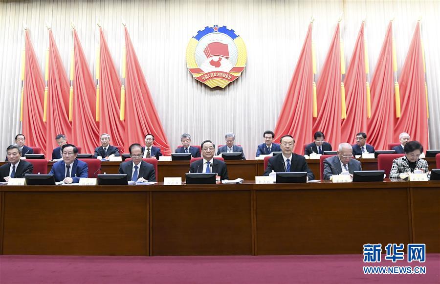1月22日，政協(xié)第十二屆全國(guó)委員會(huì)常務(wù)委員會(huì)第二十四次會(huì)議在北京開(kāi)幕。全國(guó)政協(xié)主席俞正聲出席開(kāi)幕會(huì)。 新華社記者 燕雁 攝