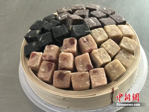 制作元宵時(shí)使用的餡料。<a target='_blank'  ><p  align=