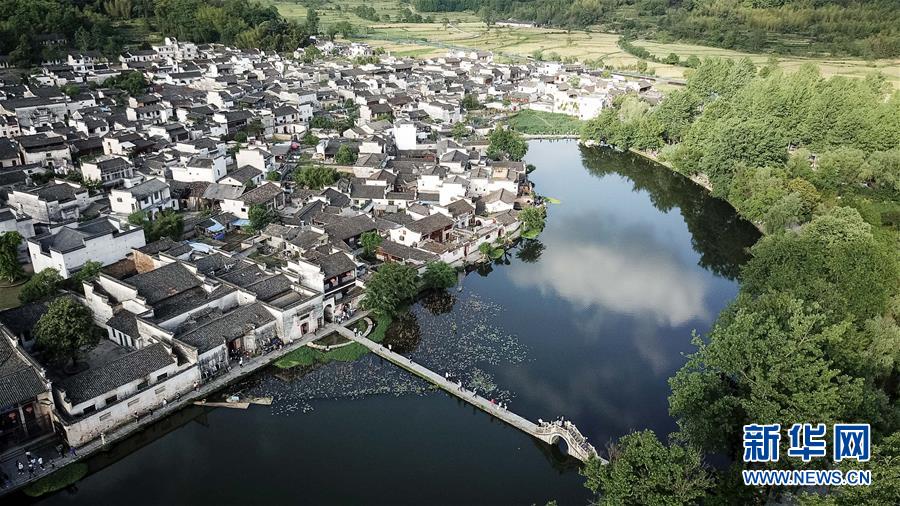 （新華全媒頭條·搶救古民居·圖文互動(dòng)）（1）當(dāng)古民居遇上城鎮(zhèn)化，如何留住鄉(xiāng)愁？