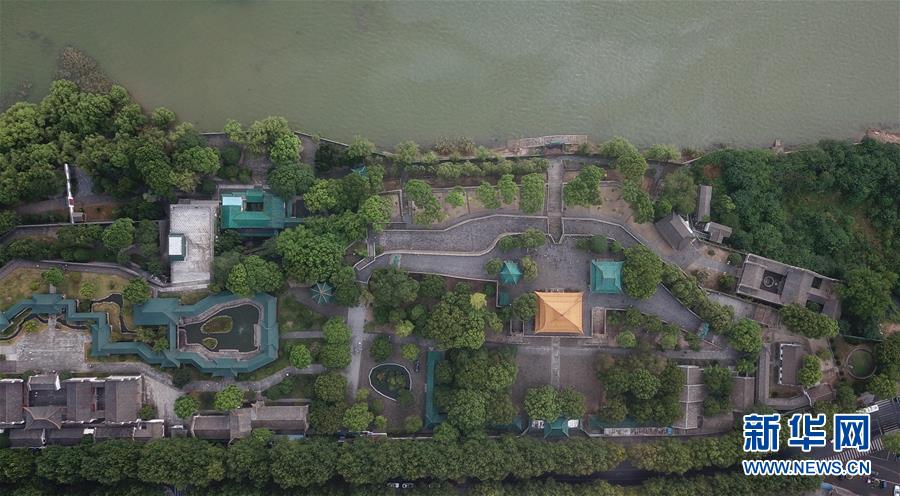 （大江奔流——來自長江經(jīng)濟帶的報道·圖文互動）（11）登岳陽樓，又見“浩浩湯湯”