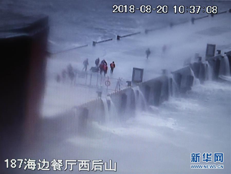 （圖文互動(dòng)）（2）“隨時(shí)準(zhǔn)備為黨和人民犧牲一切”——追記為保護(hù)國(guó)家某重點(diǎn)試驗(yàn)平臺(tái)壯烈犧牲的3位勇士黃群、宋月才、姜開斌