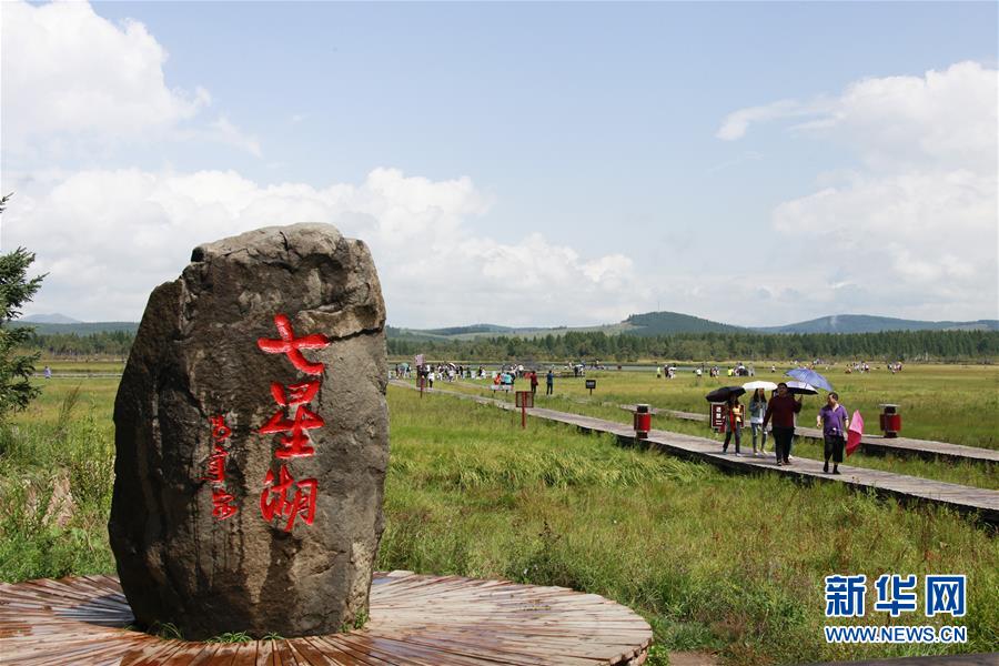 （新華全媒頭條·圖文互動(dòng)）（1）那一抹綠色，走進(jìn)越來越多人心里——河北塞罕壩續(xù)寫新時(shí)代綠色傳奇