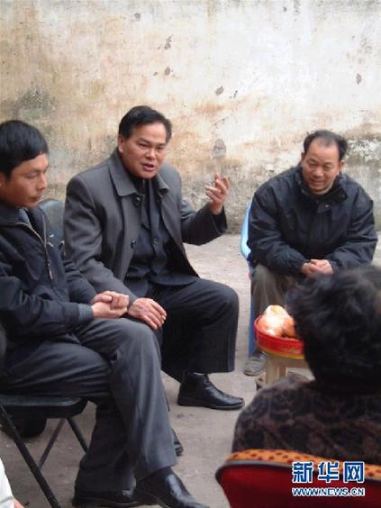 （改革先鋒風采·圖文互動）（2）“三峽之子”冉紹之：做事老老實實，做人堂堂正正