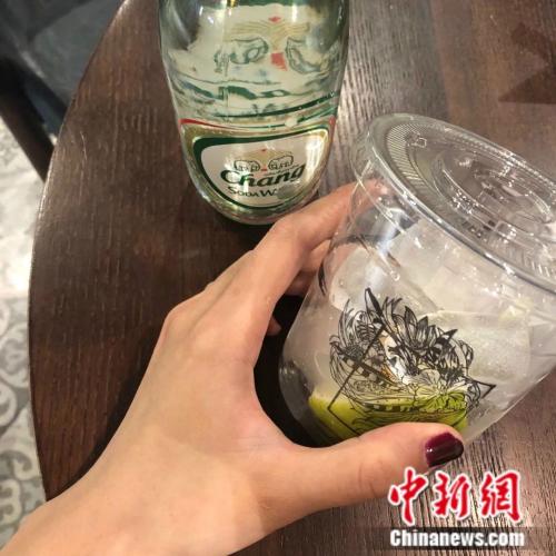 奶茶的種類已經(jīng)不再限制于“奶 茶”。來源：受訪者供圖。