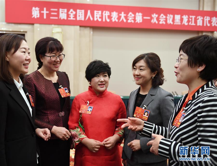 （兩會(huì)·基層代表履職故事）（2）全國(guó)人大代表孫艷玲：做好非遺事業(yè)，讓古老技藝活起來