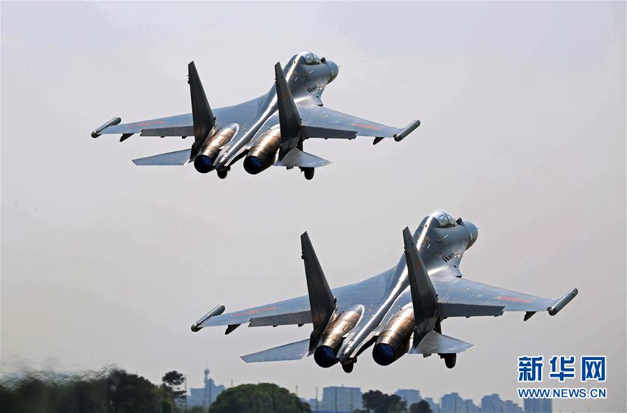（新華全媒頭條·圖文互動）（5）戰(zhàn)鷹，為祖國奮飛——記空軍航空兵某旅旅長、特級飛行員郝井文