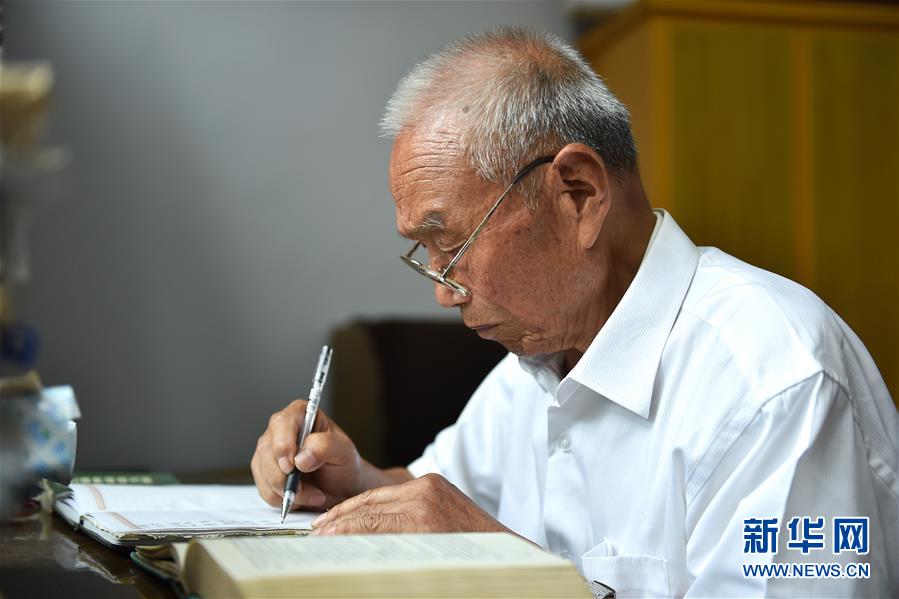 （圖文互動）（3）“退休20年，咱就干了這么一件事”——記山西水利廳退休干部高文毓的“綠山夢”