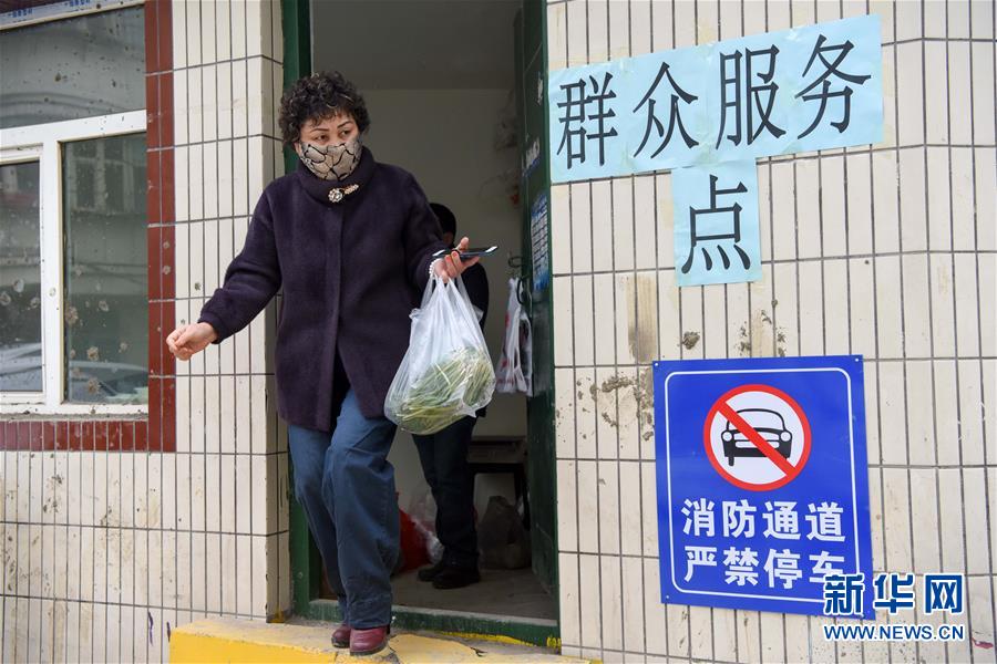 （聚焦疫情防控·圖文互動）（5）“我們多跑跑，居民更安全”——直擊新疆基層社區(qū)疫情防控