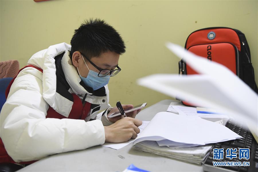 （聚焦疫情防控·圖文互動）（6）“排查越嚴密，群眾越安心”——重慶日均組織40多萬人有序排查疫情