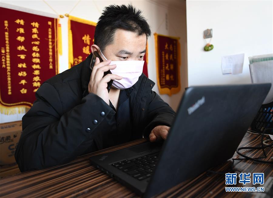 （一線抗疫群英譜·圖文互動）（2）夜襲800公里送菜入鄂，他們用善心寫成“勇敢的路”
