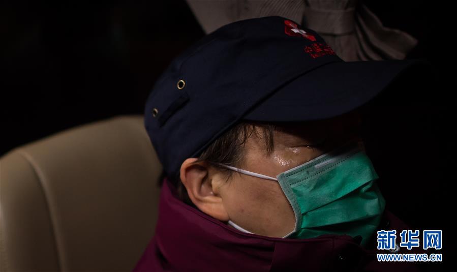（新華全媒頭條·習(xí)近平致敬的戰(zhàn)“疫”英雄·武漢人民篇·圖文互動）（11）壯哉，大武漢——獻(xiàn)給英雄的武漢人民
