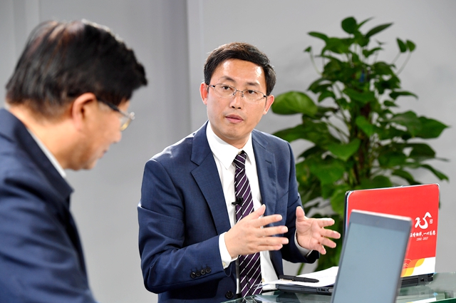 繼往不平凡，珍惜五年奮進(jìn)所取得的成就、經(jīng)驗(yàn)