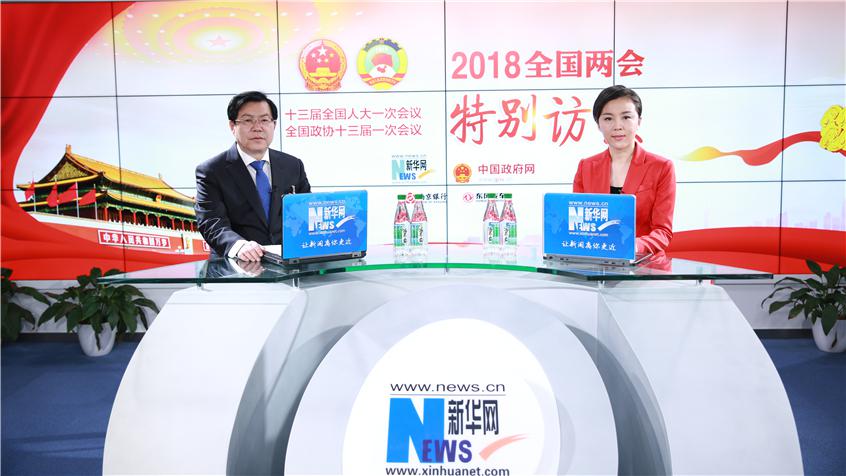曾文明：推動各方力量向脫貧攻堅聚合，堅決打贏脫貧攻堅硬仗
