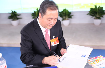 “創(chuàng)新不僅是技術(shù)創(chuàng)新、管理創(chuàng)新，還有商業(yè)模式的創(chuàng)新。”