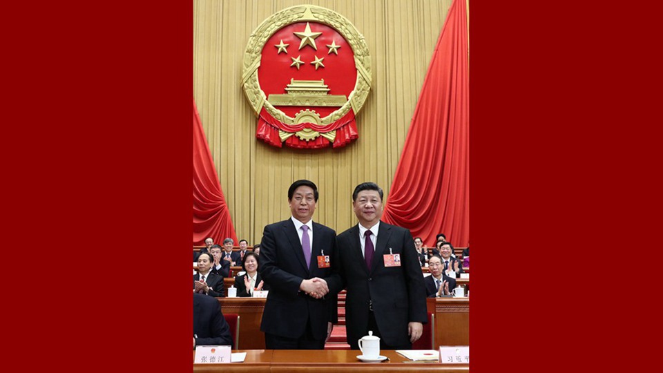 習(xí)近平當(dāng)選國(guó)家主席、中央軍委主席
