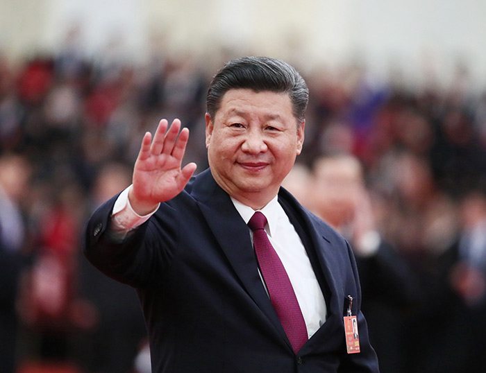 1、全國(guó)兩會(huì)貫徹十九大部署凝聚共識(shí)力量