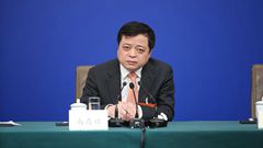 全國(guó)政協(xié)常委、全國(guó)工商聯(lián)副主席、正泰集團(tuán)董事長(zhǎng) 南存輝