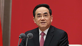中央宣傳部副部長、國務(wù)院新聞辦公室主任徐麟主持發(fā)布會