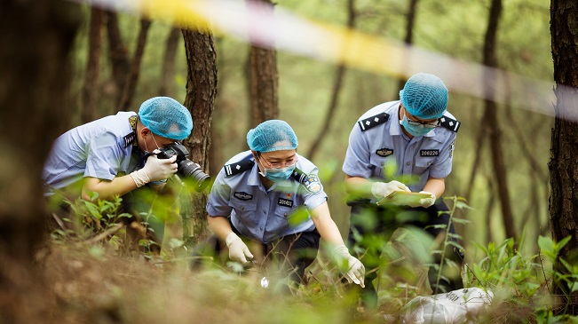 【中國(guó)人民警察節(jié)】以警之名，他們總在你身邊！