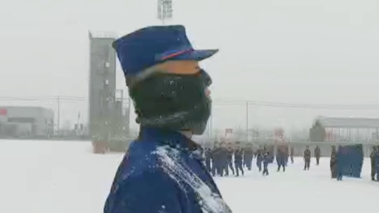 新訓消防員的隊列你們能打幾分？我不是一個人在戰(zhàn)斗！