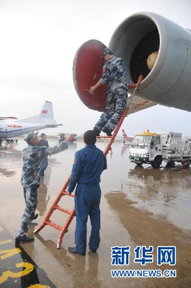 （搜尋馬航370航班·圖文互動(dòng)）（6）中國(guó)空軍3架運(yùn)輸機(jī)抵達(dá)馬來(lái)西亞 將展開海外搜救行動(dòng) 