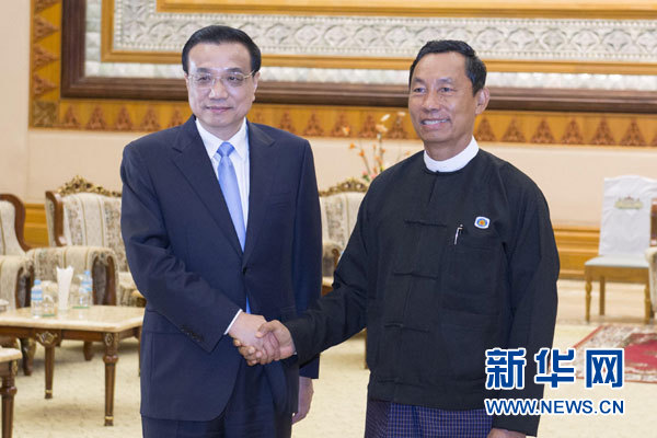 11月14日，國務(wù)院總理李克強(qiáng)在內(nèi)比都會(huì)見緬甸聯(lián)邦議會(huì)議長兼人民院議長吳瑞曼。新華社記者王曄攝