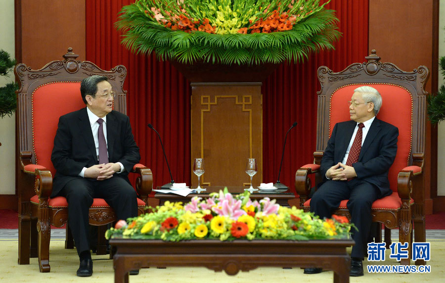 12月25日至27日，中共中央政治局常委、全國政協(xié)主席俞正聲對越南進行正式訪問。這是12月26日，俞正聲在河內(nèi)會見越共中央總書記阮富仲。 新華社記者馬占成攝
