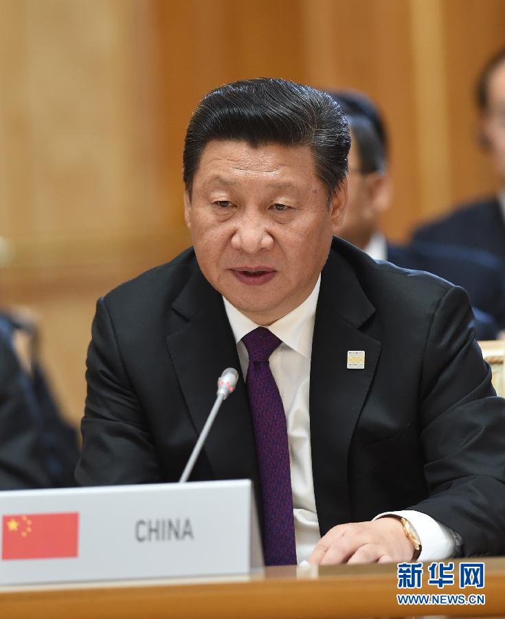 7月9日，金磚國(guó)家領(lǐng)導(dǎo)人第七次會(huì)晤在俄羅斯烏法舉行。中國(guó)國(guó)家主席習(xí)近平、俄羅斯總統(tǒng)普京、巴西總統(tǒng)羅塞夫、印度總理莫迪、南非總統(tǒng)祖馬出席。這是習(xí)近平發(fā)表題為《共建伙伴關(guān)系　共創(chuàng)美好未來》的主旨講話。新華社記者 饒愛民 攝 