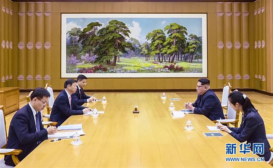（新華網(wǎng)）金正恩會見中聯(lián)部部長、中國藝術(shù)團(tuán)團(tuán)長宋濤 