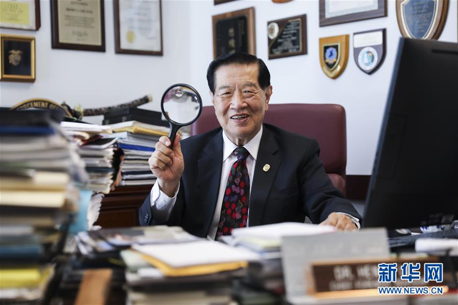 （國際·圖文互動）（1）專訪：“中國共產黨做對了！”——訪美籍華裔刑事鑒識專家李昌鈺