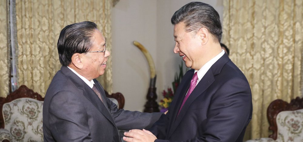 習(xí)近平會見老撾人民革命黨中央委員會前總書記、前國家主席朱馬里