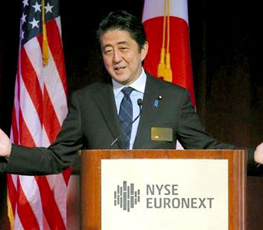 安倍“右轉(zhuǎn)”何時休？